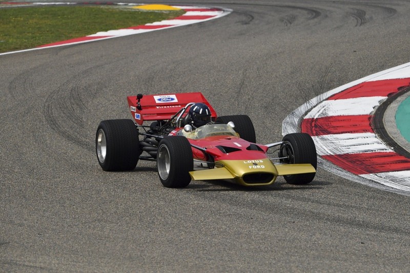 Damon Hill drives Graham’s Monaco-winning Lotus in 1000th GP demo