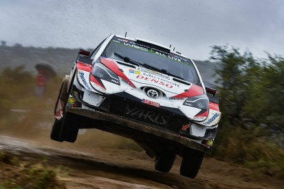 WRC Rally Argentina: Meeke leads for Toyota with Neuville closing in