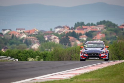 Michelisz snatches home pole for WTCR Hungary in close qualifying