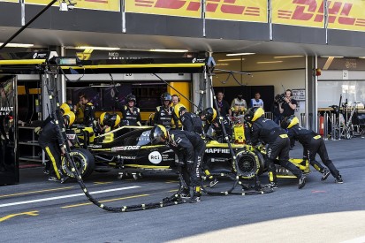 Ricciardo gets Spanish GP grid penalty for reversing into Kvyat