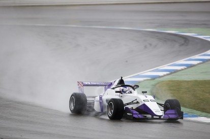 W Series Hockenheim: Chadwick completes practice clean sweep in FP2
