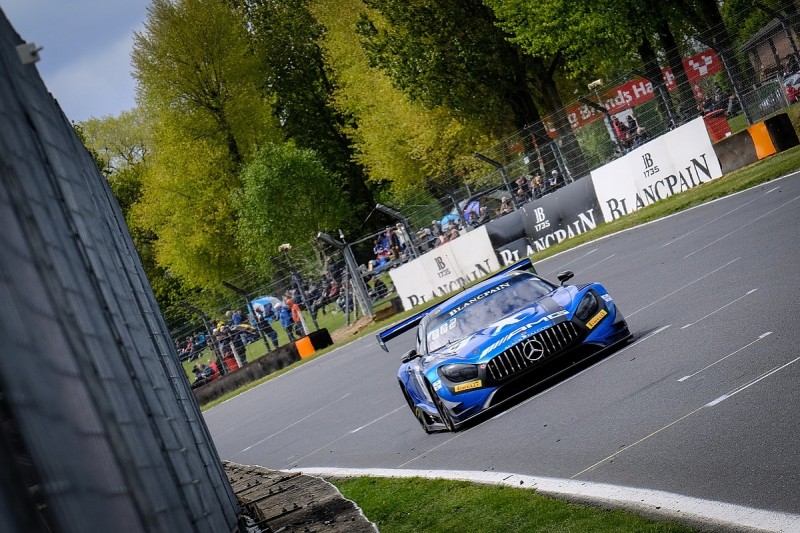 Black Falcon's Engel and Stolz win second Brands Hatch Blancpain race