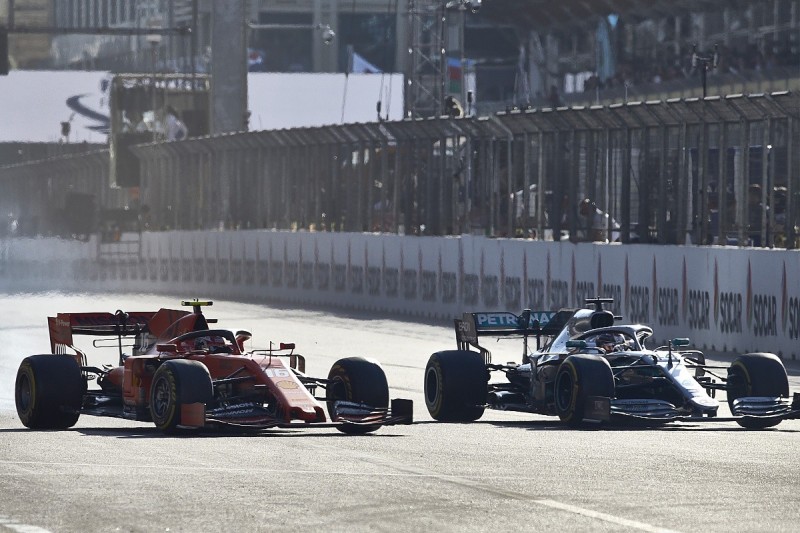 Hamilton: Unseen moments at start of F1 2019 could have cost wins