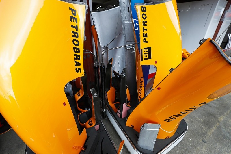 Petrobras told to end McLaren F1 deal early by Brazil president