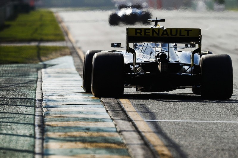 Ricciardo gets new Renault F1 chassis for Bahrain GP as precaution