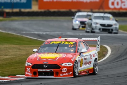 Supercars Symmons Plains: McLaughlin beats Coulthard in race one