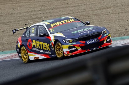 BTCC Brands Hatch: WSR's Jordan leads Tordoff in first practice