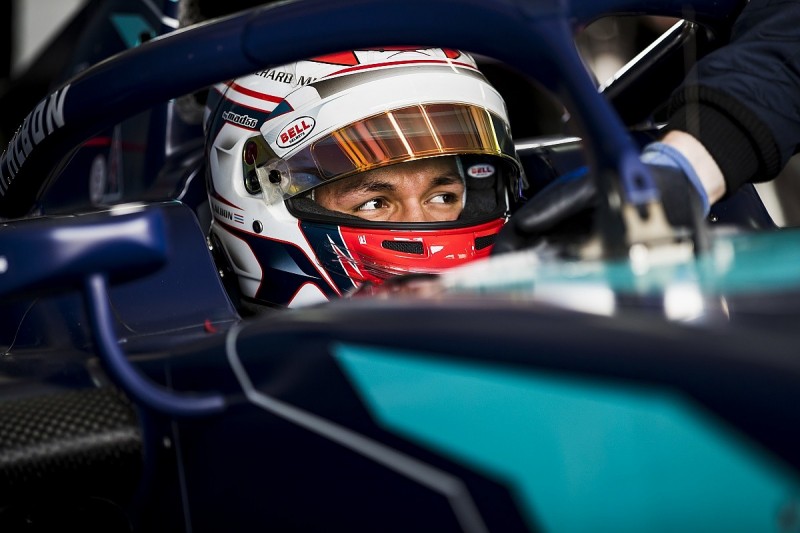 Toro Rosso F1 driver Albon 'begged' DAMS for Formula 2 race seat