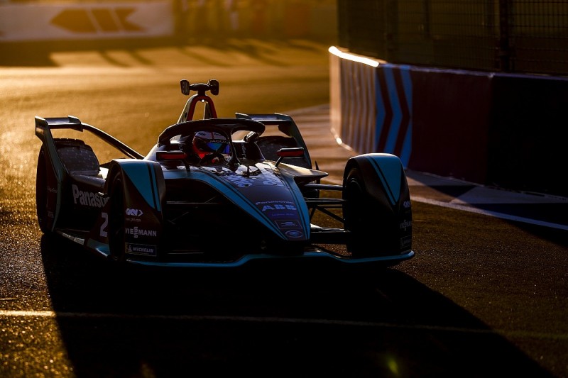 Marrakech Formula E: Jaguar driver Evans beats Lotterer in practice