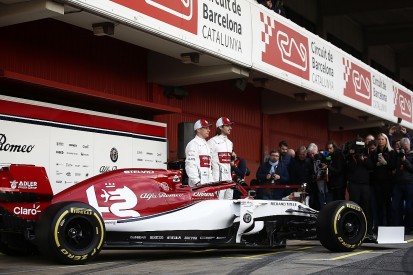 Alfa Romeo reveals 2019 Formula 1 car livery