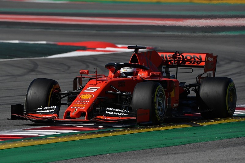 F1 testing: Ferrari and Sebastian Vettel dominate first morning