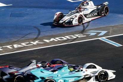 'Awful' handling after clash hurt Nasr's Formula E debut in Mexico