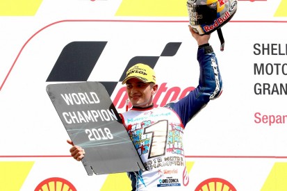 Jorge Martin beats Marco Bezzecchi to 2018 Moto3 championship