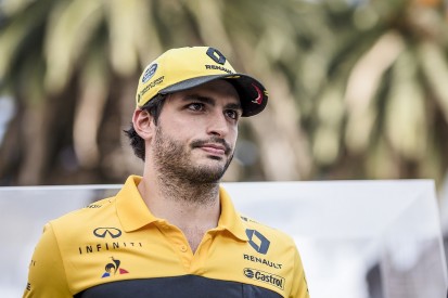 Carlos Sainz Jr needed to finish season well after Renault split
