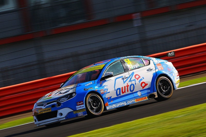 New Excelr8 team keeps MG in 2019 British Touring Car Championship