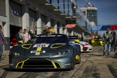 Aston Martin receives orders for 20 new Vantage GT3 cars for 2019