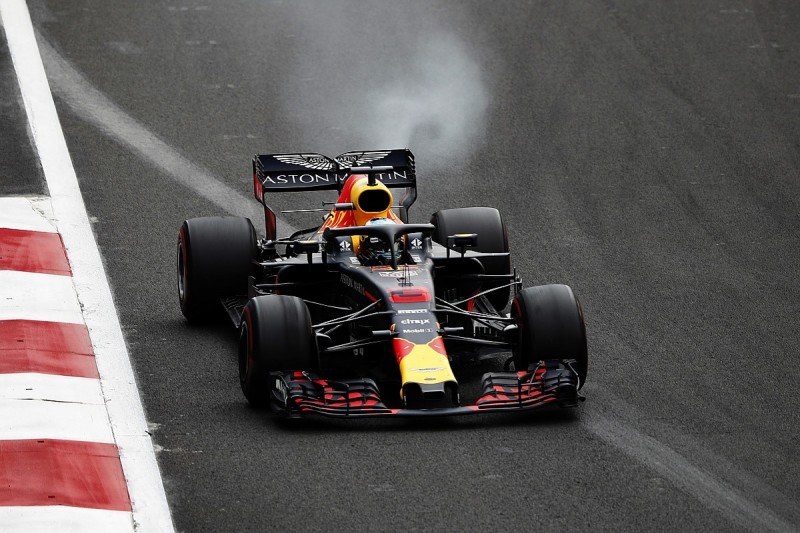 Daniel Ricciardo's Brazil turbo problem caused by Mexico marshal