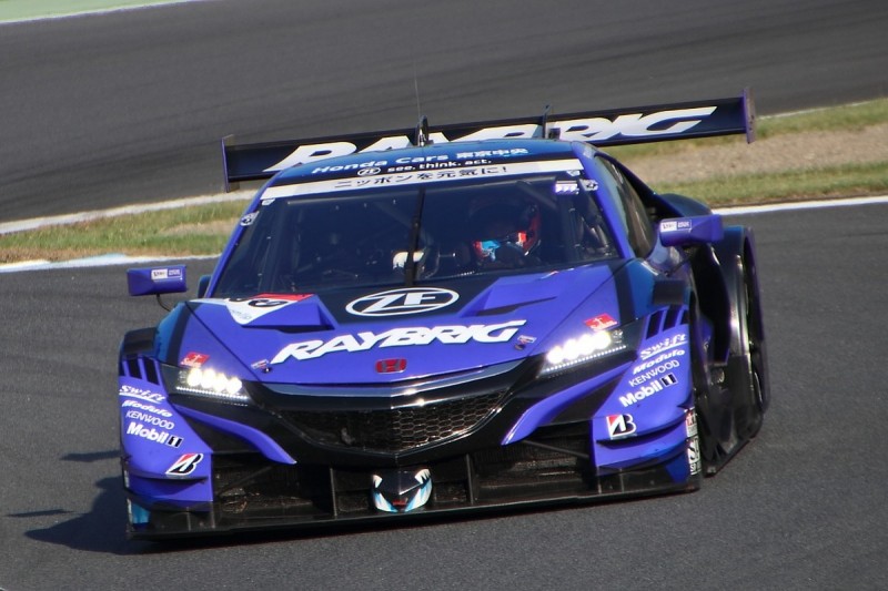 Jenson Button's Super GT team second, #8 ARTA Honda has Motegi pole