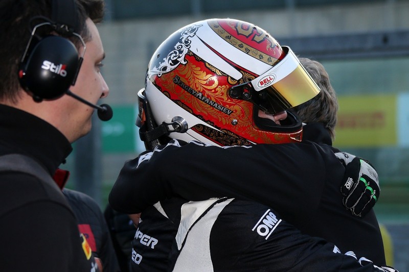 Lamborghini World Finals: ArtLine wins Pro-Am in Friday finale