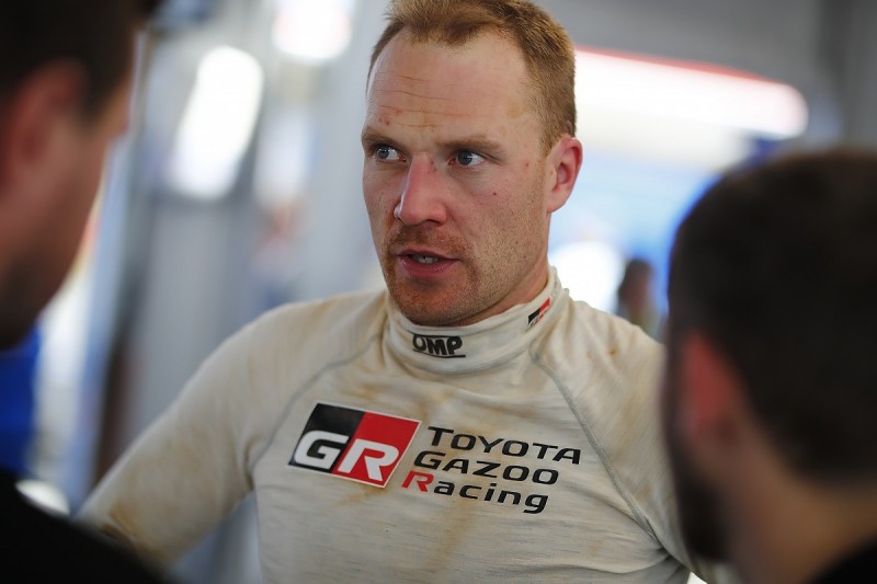 Toyota tells Latvala to play rear-gunner to boost Tanak's title hopes