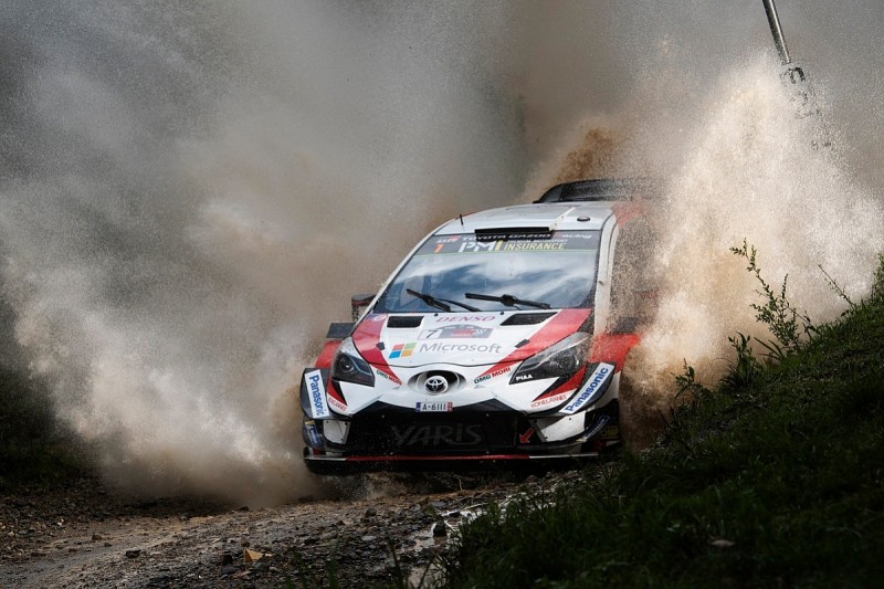 WRC Australia: Latvala leads, Tanak off as Ogier on track for title