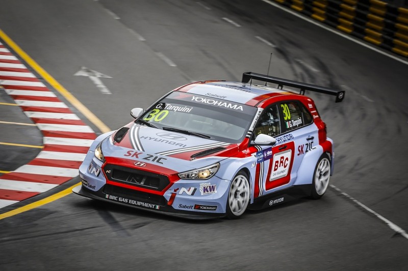 WTCR Macau: Tarquini claims title with 10th as Guerrieri wins