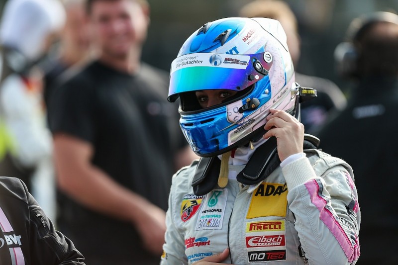 Macau GP: Sophia Florsch has seven-hour operation after crash