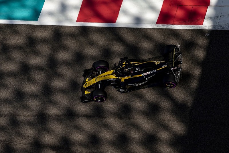 Renault sure chief Ghosn's sacking won't jeopardise Formula 1 team