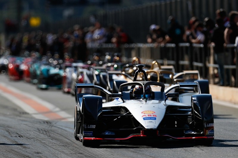 Buemi: 2018/19 FE race time limit makes tactics 'really difficult'