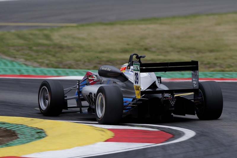 W Series signs Hitech GP Formula 3 team to run its cars in 2019