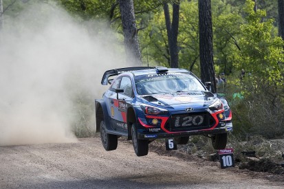 Rally Turkey: Neuville and Ogier head the field, split by 0.3s