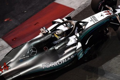 Hamilton: Vettel Singapore GP practice near-miss 'rookie error'