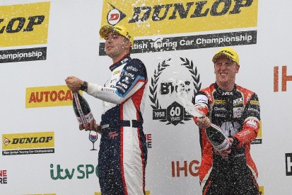 Silverstone BTCC: Tom Ingram reignites title bid with win from 15th