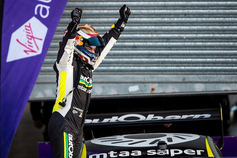 Retiring Lowndes eyes Bathurst win record in Supercars co-driver role