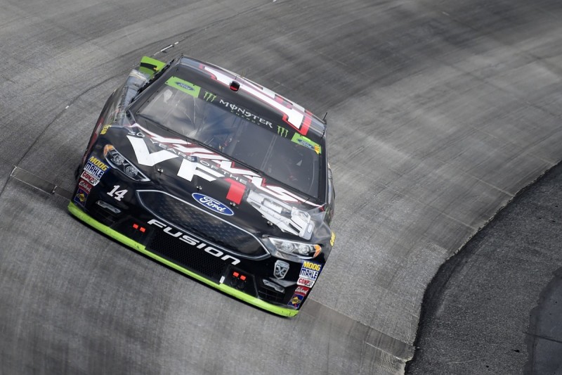 Bowyer feels 'sick' after ruining Almriola NASCAR win shot at Dover