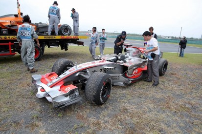 McLaren's 2007 Formula 1 title meltdown plays on Mercedes' mind