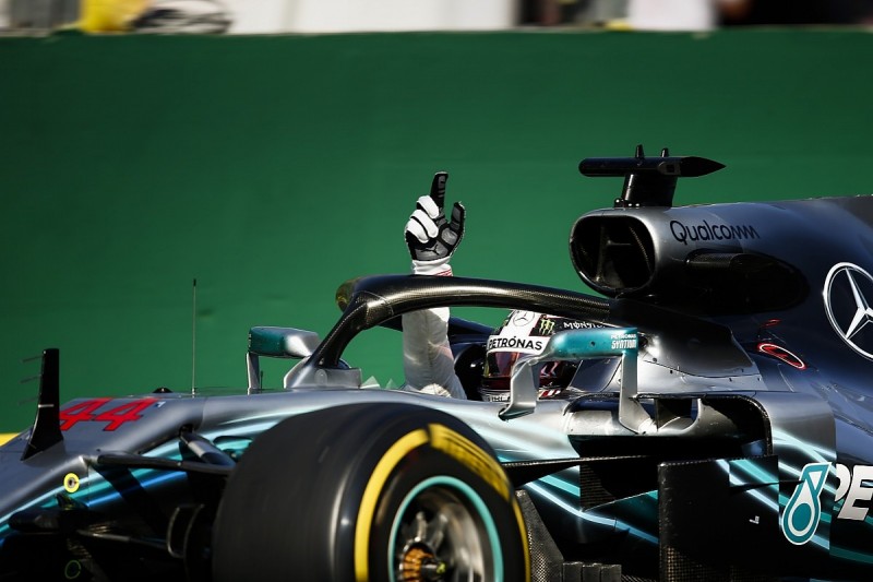 Hungarian Grand Prix report: Hamilton wins, Bottas hits Vettel
