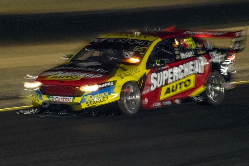 The challenges facing teams in first Supercars night race for 20 years