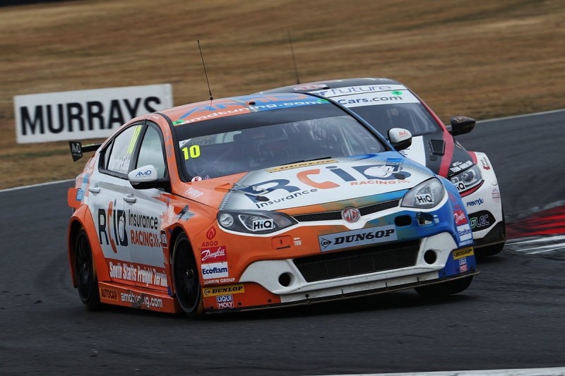 AmD Tuning MG BTCC team shuffles driver line-up again
