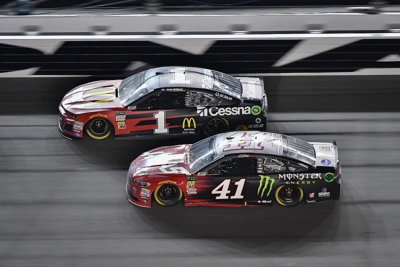 Kurt Busch set to leave Stewart-Haas for 2019 Ganassi NASCAR seat