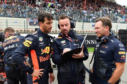 Ricciardo expected Red Bull to be awkward over his Renault deal