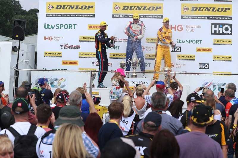 BTCC Oulton Park: Matt Simpson scores strong first BTCC victory