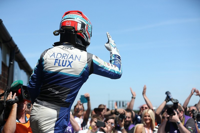 Croft BTCC: Ash Sutton scores first win of 2018 in Subaru one-two