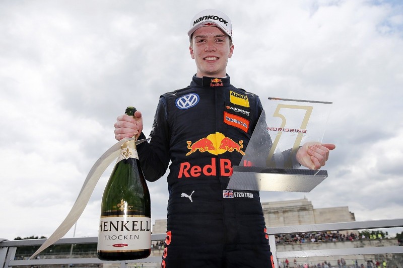 Euro F3 Norisring: Dan Ticktum gets photo-finish win over Juri Vips