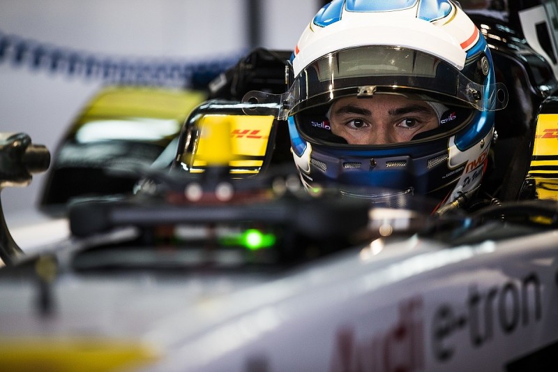 McLaren junior de Vries gets Audi reserve role for New York finale