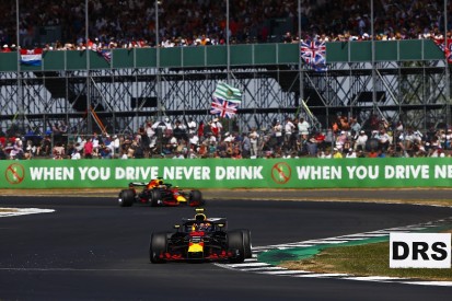 Why Red Bull F1 team gave Ricciardo and Verstappen different wings