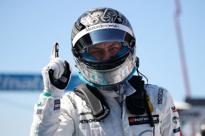 DTM Zandvoort: Leader Gary Paffett wins over chasing Mercedes pack