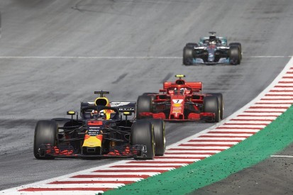 Daniel Ricciardo: Mercedes more vulnerable in F1 this year than before