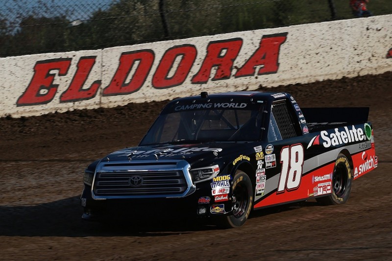 Tony Stewart wants to put pressure on NASCAR for Cup dirt race