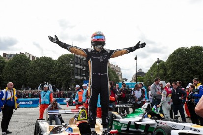 Formula E Paris: Jean-Eric Vergne takes victory in home race